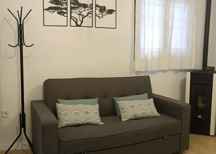 Casa Bea Puertomingalvo